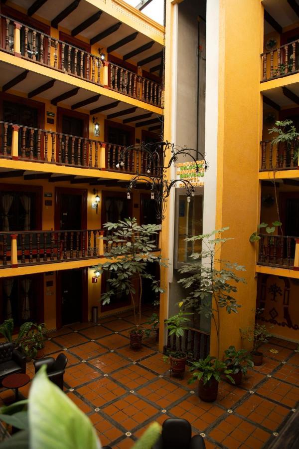 Hotel Catedral San Cristóbal de Las Casas 외부 사진
